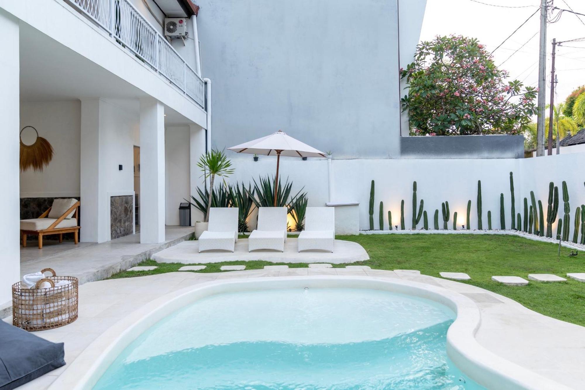 Casa De Lupe 5 Bedroom Villa In Kerobokan Seminyak  Ngoại thất bức ảnh