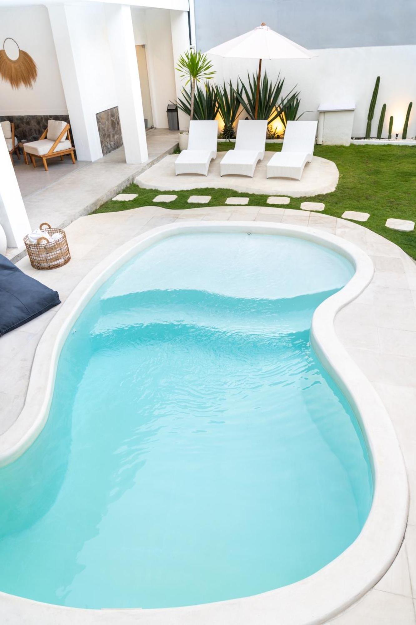Casa De Lupe 5 Bedroom Villa In Kerobokan Seminyak  Ngoại thất bức ảnh